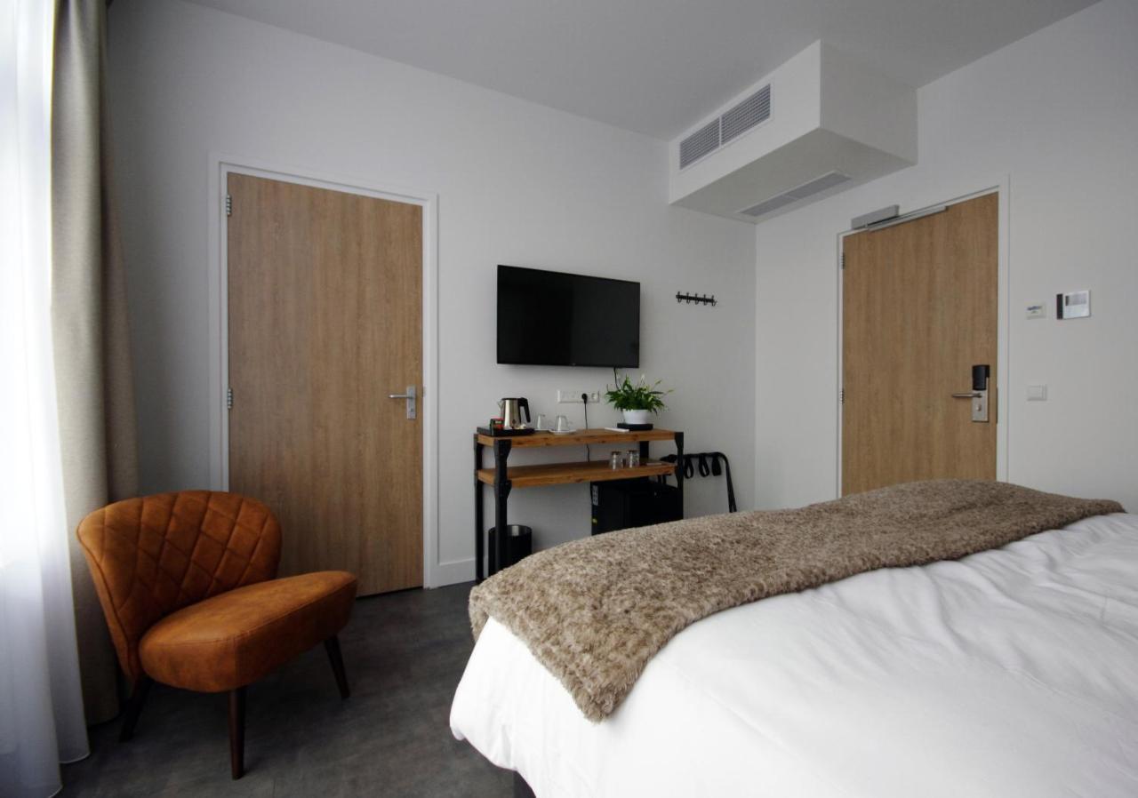 Hotel Inn Naeldwyk-Torenburg Naaldwijk Exteriör bild
